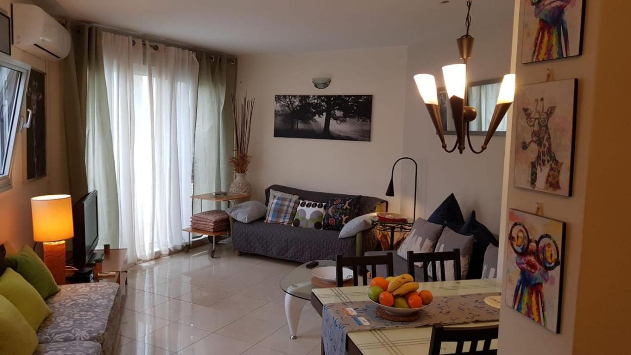 Israel Marina Village, Garden Vacation Apartment Herzelia Exterior foto