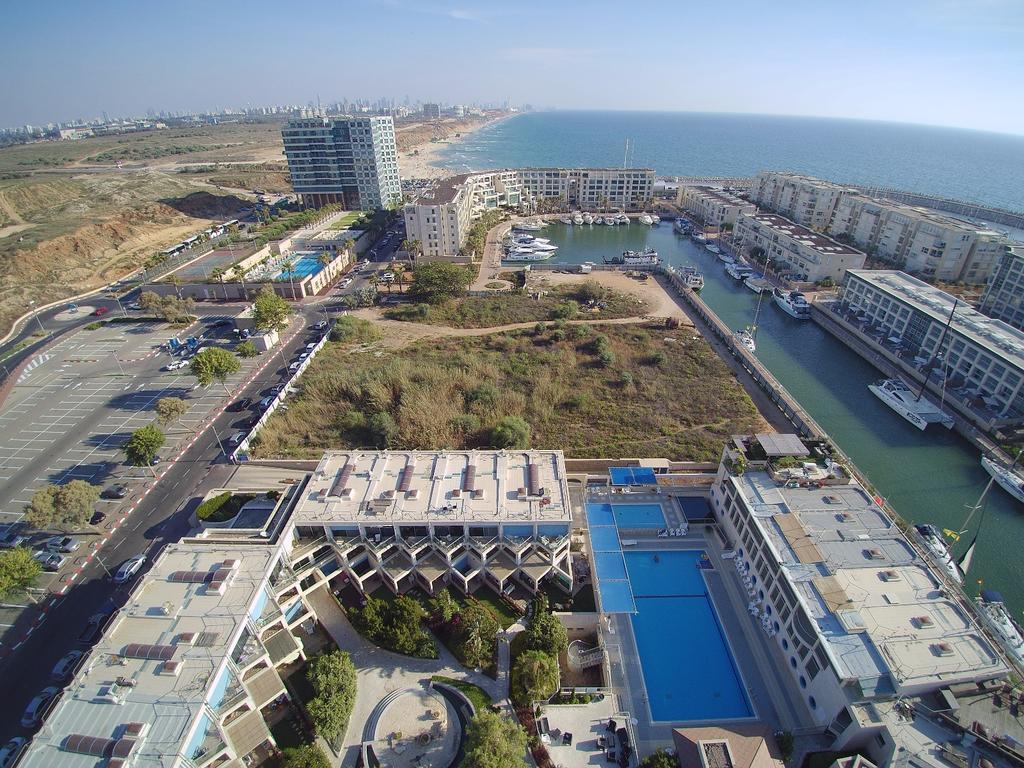 Israel Marina Village, Garden Vacation Apartment Herzelia Exterior foto