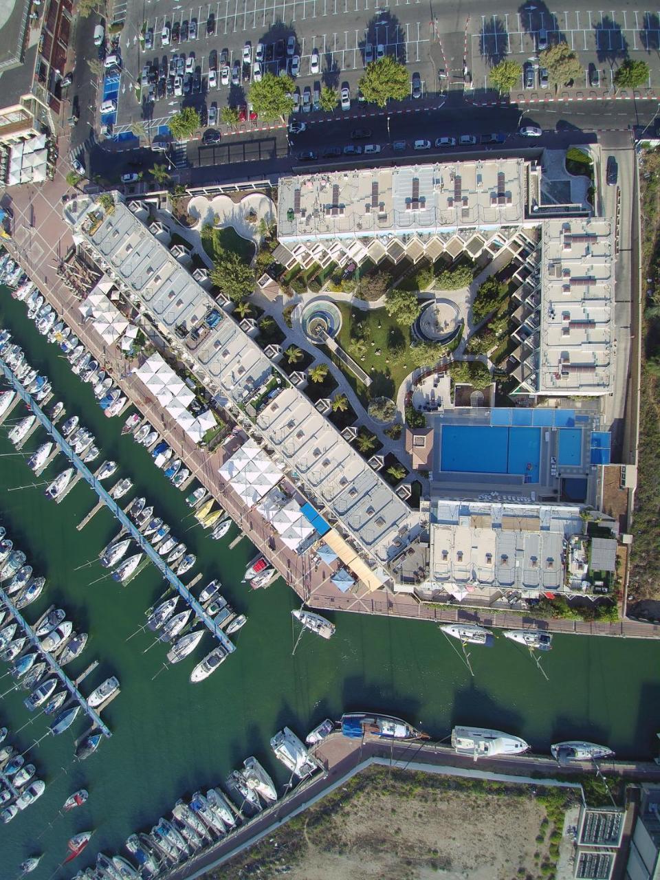 Israel Marina Village, Garden Vacation Apartment Herzelia Exterior foto